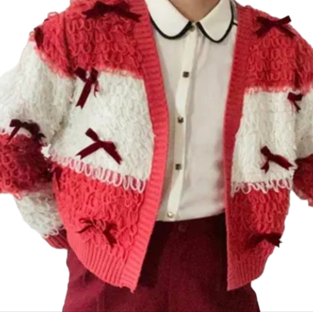 🎄 Striped buttondown holiday cardigan sweater with bows